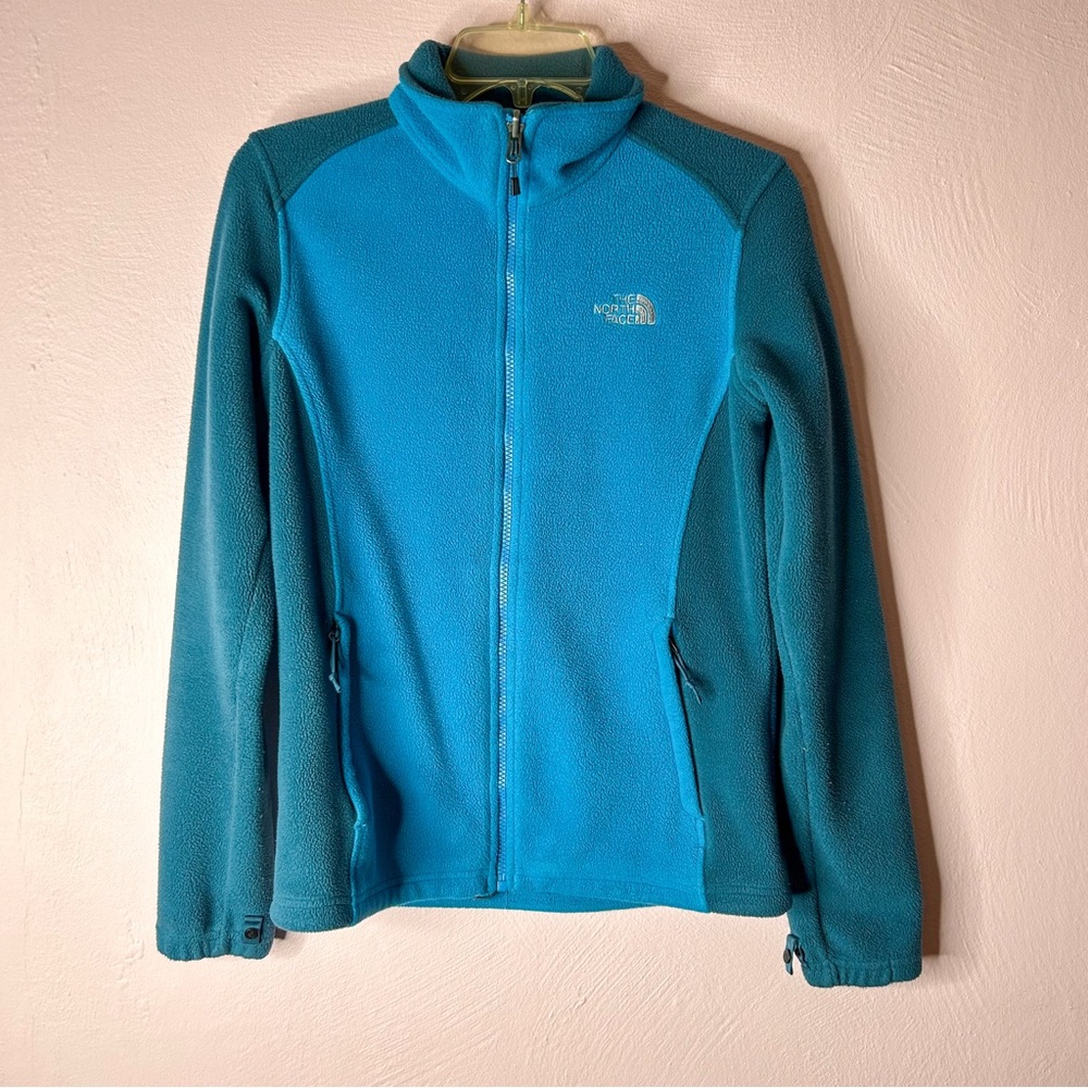 The North Face Women's Teal and Blue Ski Jacket.